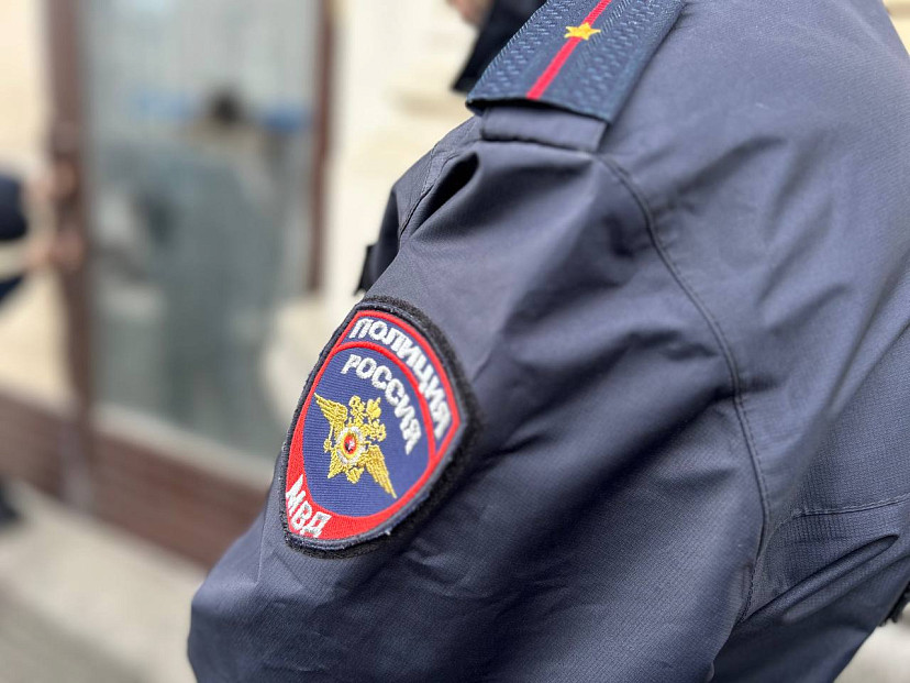 В Саратове 21-летняя девушка напала на бывшего мужа с ножом