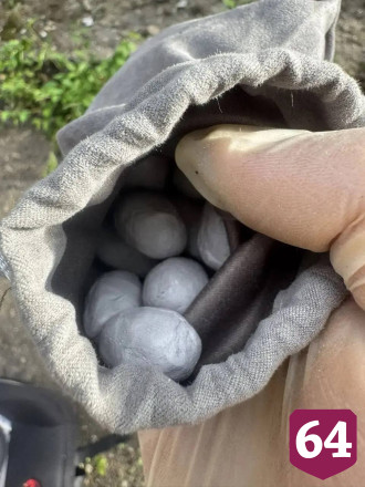 Саратовец прятал наркотики под детским автокреслом